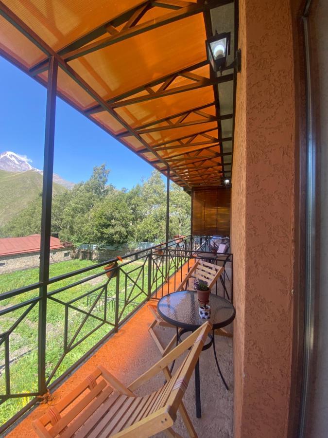 Hotel Elegant Kazbegi Extérieur photo