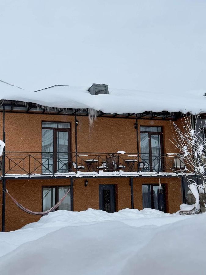 Hotel Elegant Kazbegi Extérieur photo